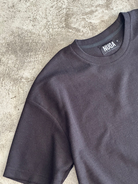 Cropped Textured Tee - Negro