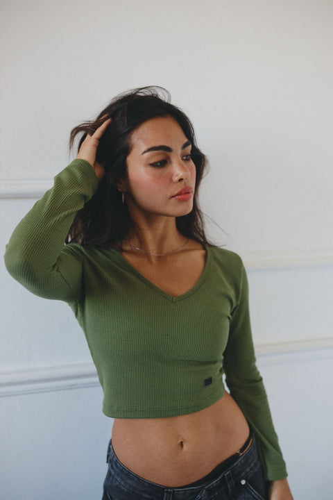 Slim V Long Sleeve Waffer Top - Verde