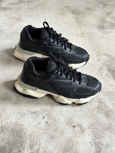 Track I - Black / Bone