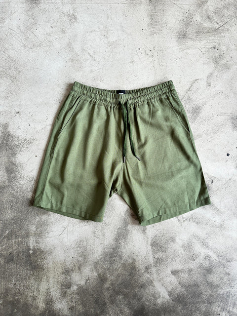 Comfort Chino Short - Green (Unisex Mold)