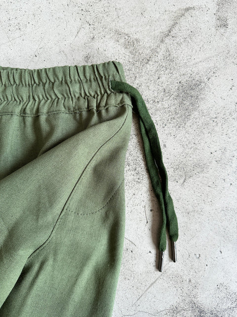 Comfort Chino Short - Green (Unisex Mold)
