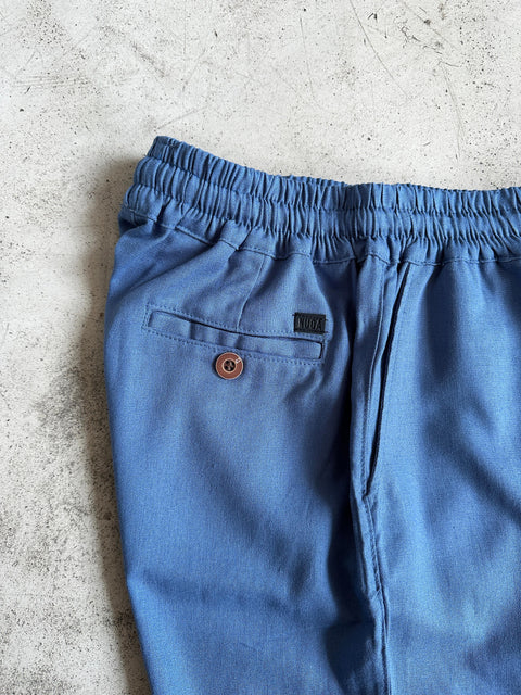 Comfort Chino Short - Green (Unisex Mold)