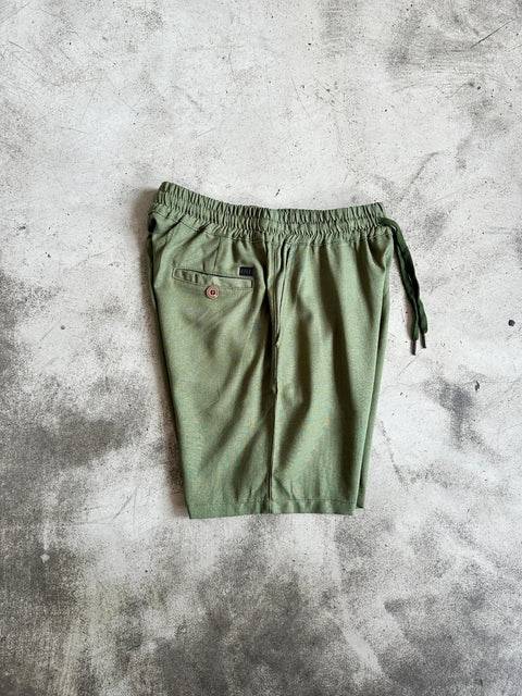 Comfort Chino Short - Green (Unisex Mold)