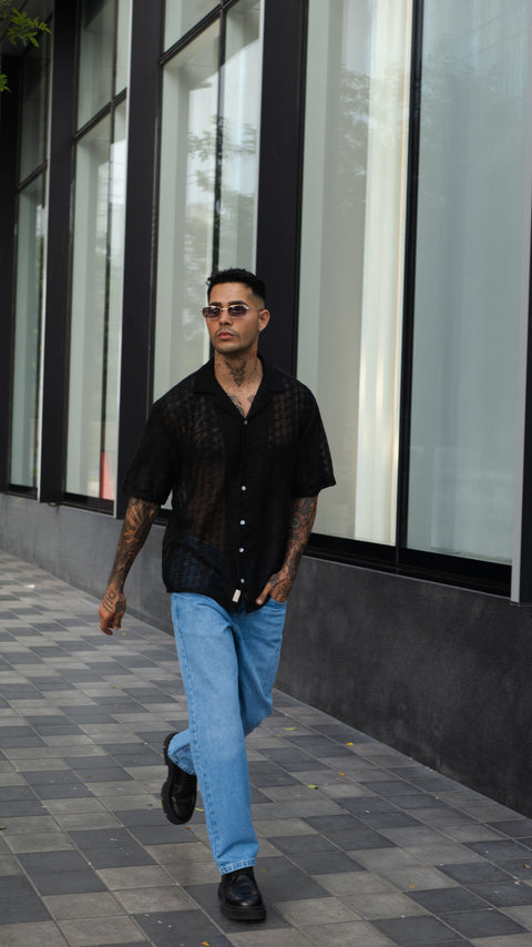 Essential Textured Shirt - Black
